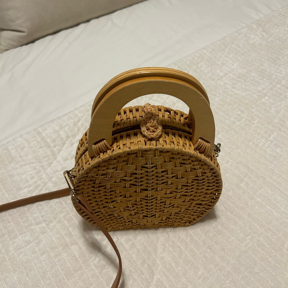 Raffia bag